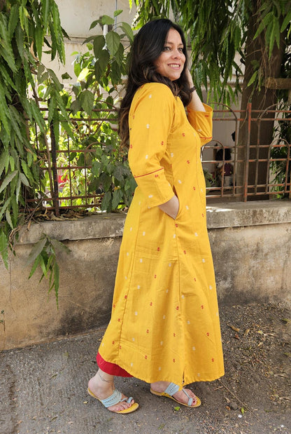 Nazakat Handloom Yellow Cotton Kurti