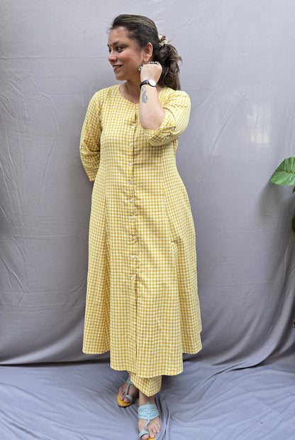Set of 2 Chaukat – Handwoven Cotton Checks Co-ord Set Yellow