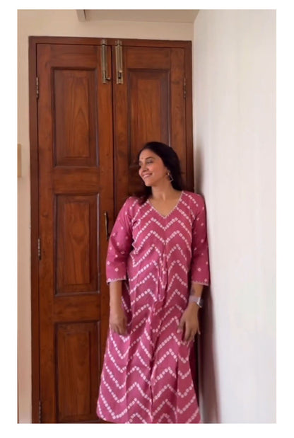 Bandhani Kurta with Handcrafted Neck Detailing