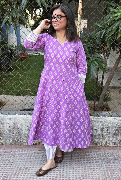 Set of 2 Meher – Purple Handblock Kurta Pant Set with Mirror Work