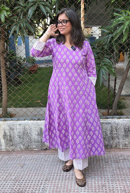 Set of 2 Meher – Purple Handblock Kurta Pant Set with Mirror Work
