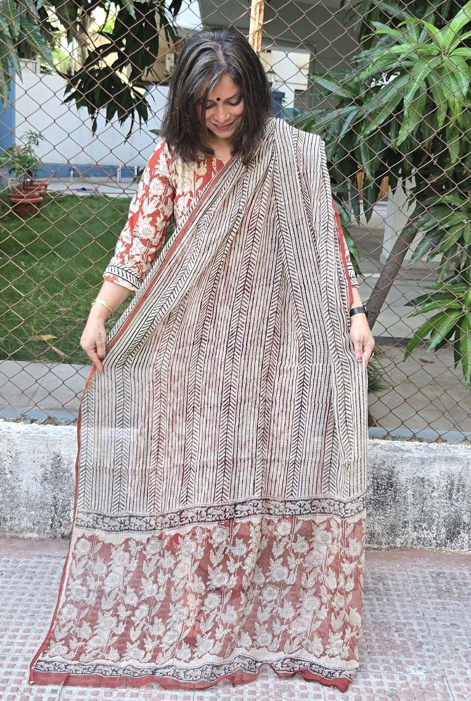 Set of 1 Kota Doria Dupatta Maroon