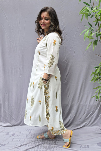 Set of 2 Firdaus Mughal Buta Hand Block Cotton Kurta Pant Set B